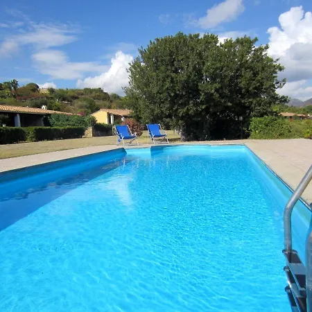 Casa vacanze Casa 300 Mt Dal Mare - Piscina - Wifi Gratuito