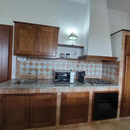 Casa 300 Mt Dal Mare - Piscina - Wifi Gratuito Tertenìa