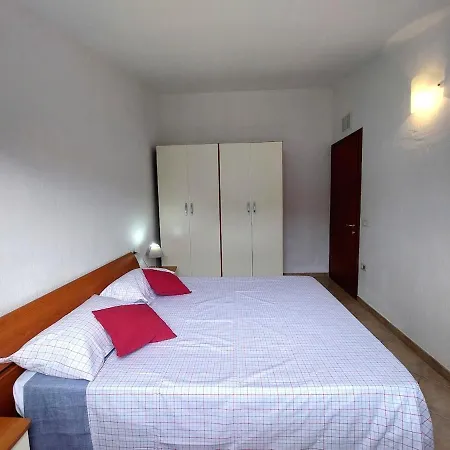 Casa 300 Mt Dal Mare - Piscina - Wifi Gratuito *