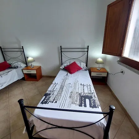 Casa 300 Mt Dal Mare - Piscina - Wifi Gratuito Tertenìa
